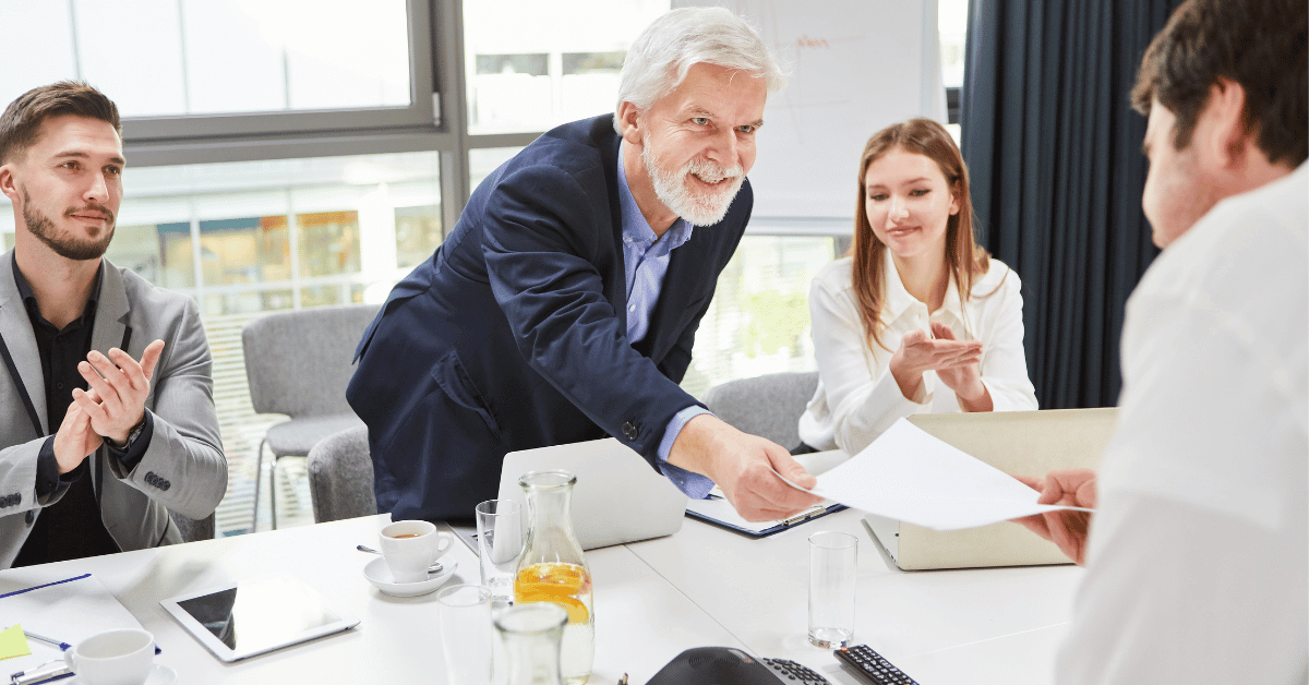 How to Identify the Right People to Use as Job References?